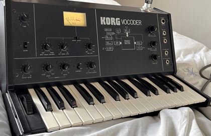 Korg-VC10 - superb - & MC01, both boxed